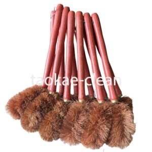 แปรงล้างห้องน้ำขนมะพร้าว ด้ามไม้ ชุบด้วยชะแล็ก