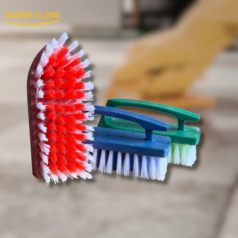 ล้างห้องน้ำให้สะอาดทุกจุด! เลือกแปรงล้างห้องน้ำแบบไหนดี ให้ซอกซอนได้ทุกมุม ขจัดคราบฝังลึก